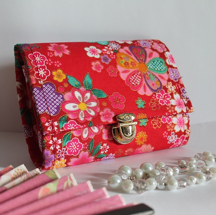 Coin Purse Card wallet  - Miya red - multicolored flowers